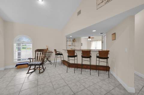 2728 Serenity Circle, Fort Pierce FL - photo 9 of 44