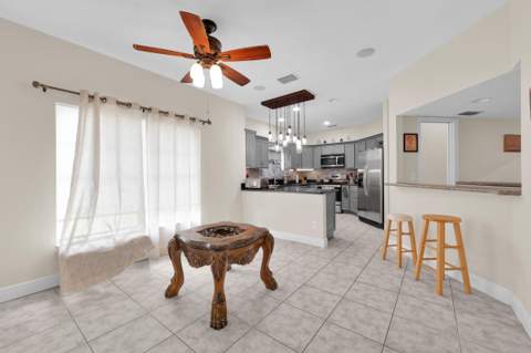 2728 Serenity Circle, Fort Pierce FL - photo 11 of 44