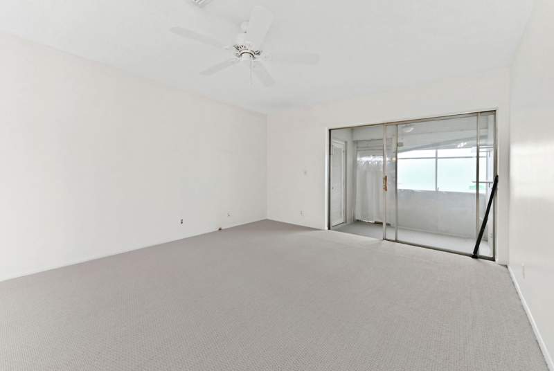 2 bedroom Villa at 2766 Emory Drive #I, Cresthaven Villas, West Palm Beach — photo 4