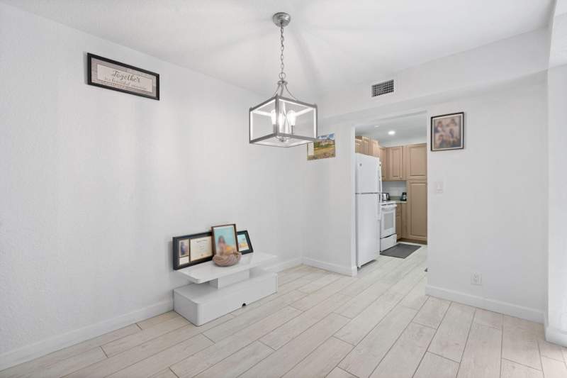 3 bedroom Condominium at 9592 SW 1st Court #13-F, Patios Of Oakwood Condo, Coral Springs — photo 5