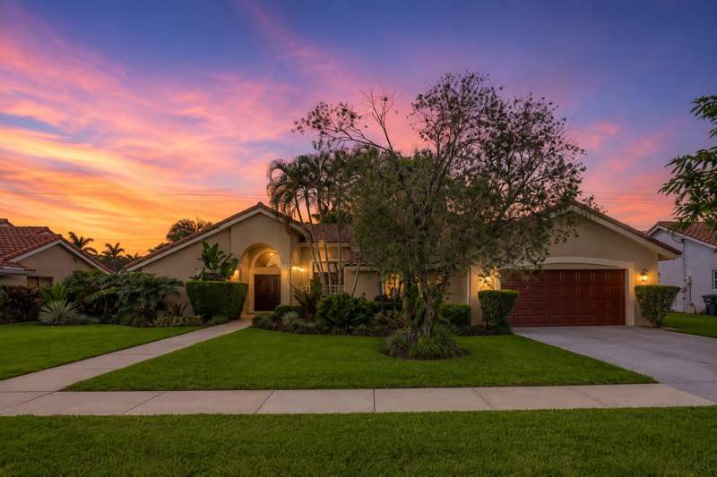 3 bedroom Single Family Residence at 2156 Amesbury Circle, Greenview Shores 2 Of Wellington, Wellington — photo 5