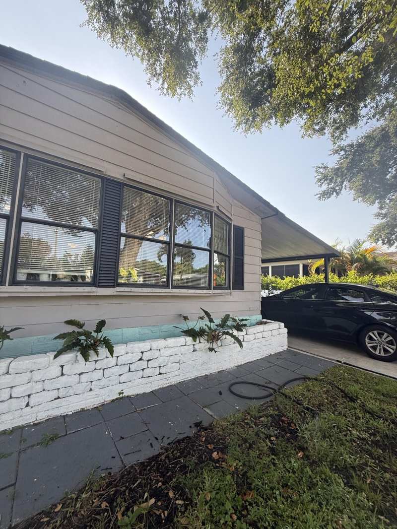 2 bedroom Manufactured Home at 6761 NW 44th Avenue, Deerfield Lake, Coconut Creek — photo 1