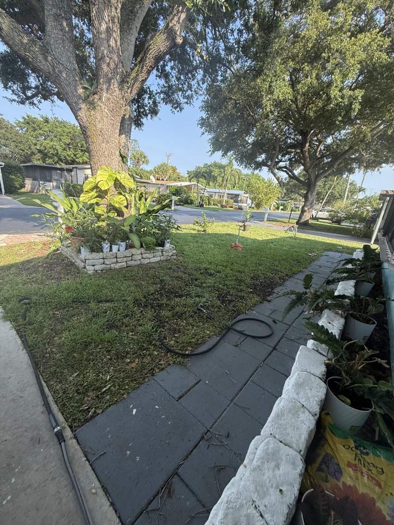 2 bedroom Manufactured Home at 6761 NW 44th Avenue, Deerfield Lake, Coconut Creek — photo 4