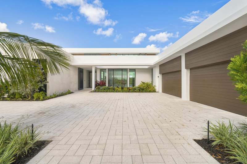 5 bedroom Single Family Residence at 10951 Monte Rosa Drive, Panther National At Avenir Pod, Palm Beach Gardens — photo 2