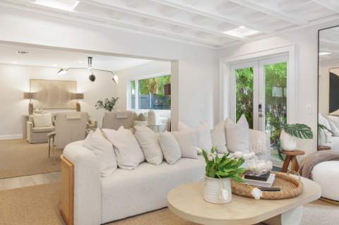 246 Elwa Place, West Palm Beach FL - photo 10 of 39