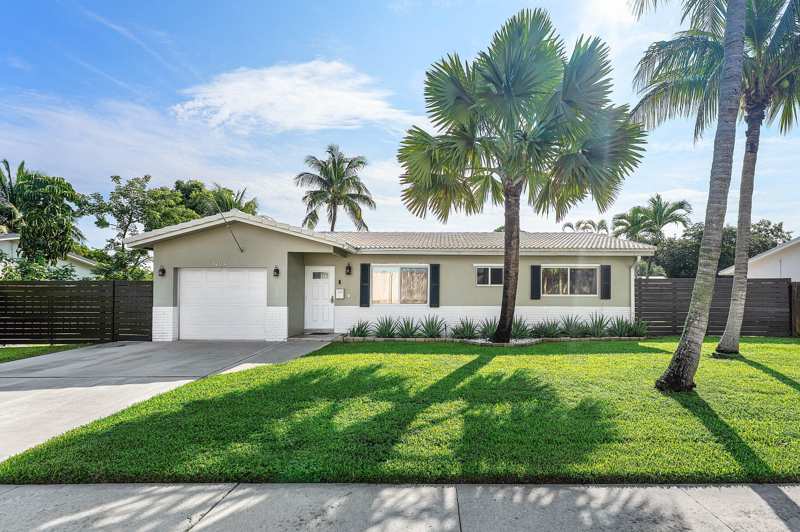 2 bedroom Single Family Residence at 1224 SW 16th Avenue, Boca Raton Square 16, Boca Raton — photo 1