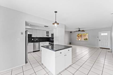 1224 SW 16th Avenue, Boca Raton FL - photo 20 of 33