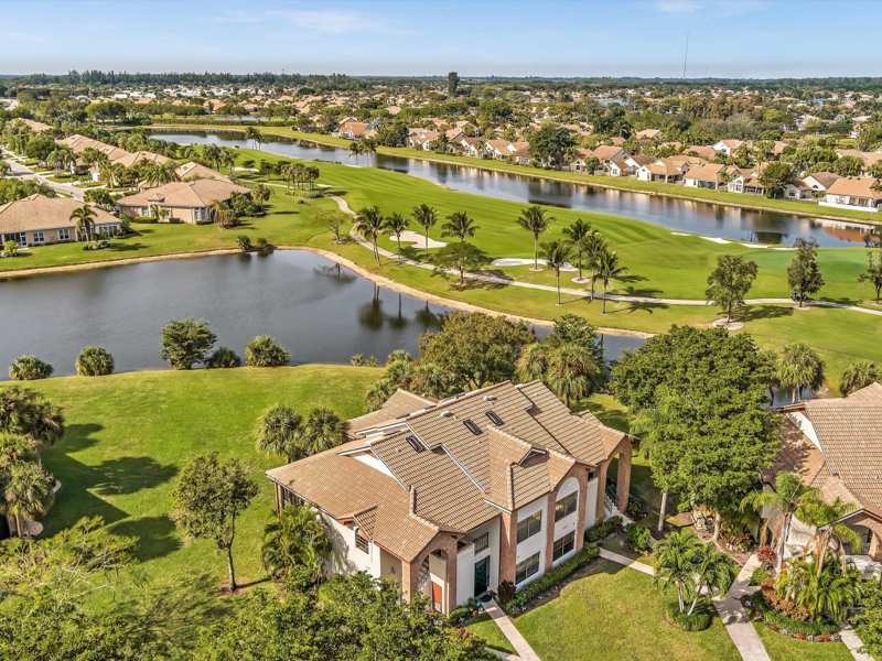 2 bedroom Condominium at 8049 Aberdeen Drive #201, Aberdeen/ Stratford Condo, Boynton Beach — photo 1
