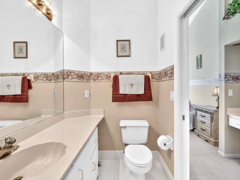 2 bedroom Condominium at 8049 Aberdeen Drive #201, Aberdeen/ Stratford Condo, Boynton Beach — photo 5