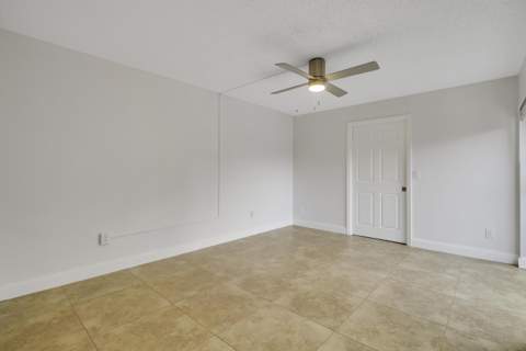 825 Center Street #5A, Jupiter FL - photo 17 of 46