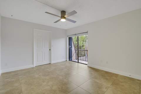 825 Center Street #5A, Jupiter FL - photo 19 of 46