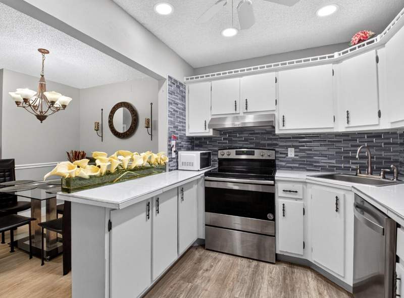 2 bedroom Condominium at 5931 Whispering Pine Way #D-2, Pine Ridge IV Condo, Greenacres — photo 5