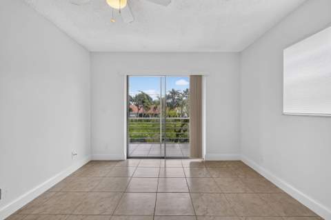 318 Normandy G #318, Delray Beach FL - photo 20 of 55
