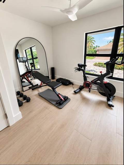 4909 Pineview Circle, Delray Beach FL - photo 23 of 38