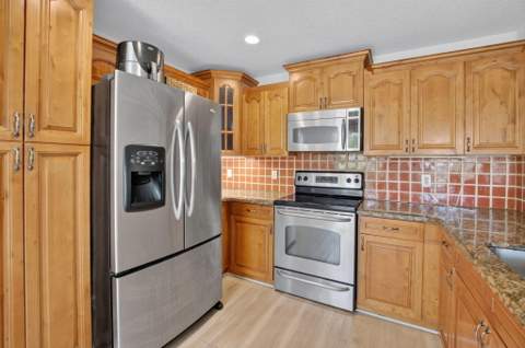 4060 Sea Grape Circle, Delray Beach FL - photo 8 of 44