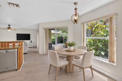 4060 Sea Grape Circle, Delray Beach FL - photo 11 of 44