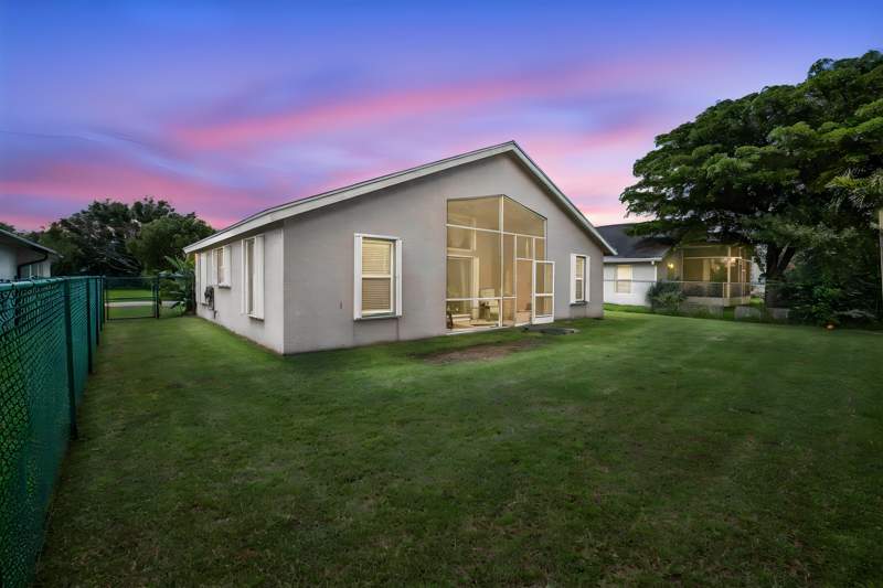 3 bedroom Single Family Residence at 2705 SW Riviera Road, St Lucie Falls, Stuart — photo 4