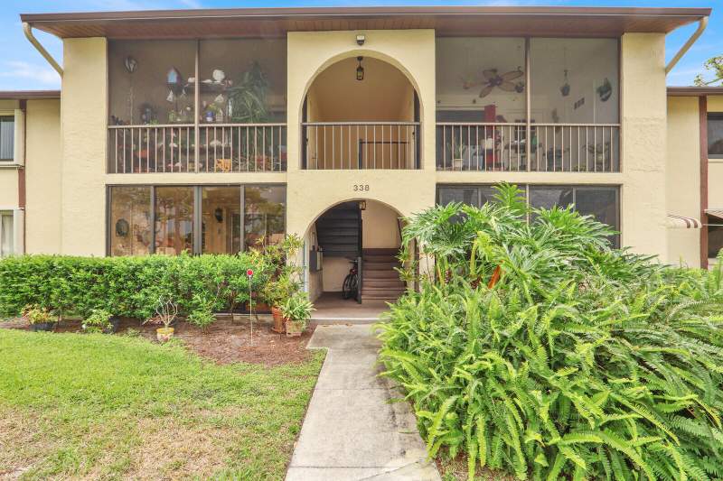 2 bedroom Condominium at 338 Knotty Pine Circle #D-1, Pine Ridge South III Condo, Greenacres — photo 2