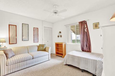 338 Knotty Pine Circle #D-1, Greenacres FL - photo 13 of 21