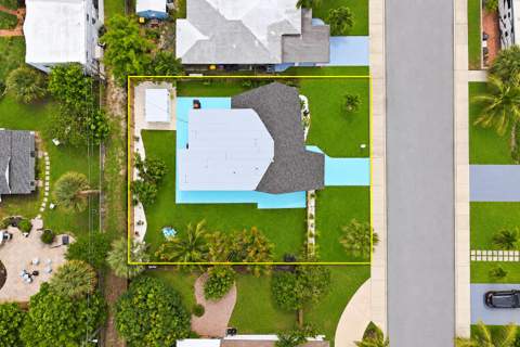 1610 N J Terrace, Lake Worth Beach FL - photo 6 of 31