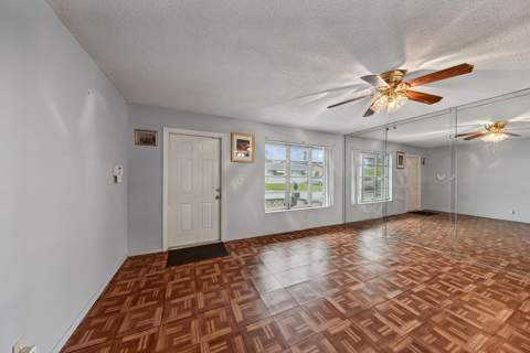 5717 NW 65th Way, Tamarac FL - photo 11 of 33