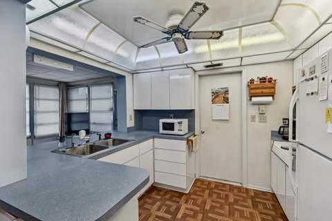 5717 NW 65th Way, Tamarac FL - photo 17 of 33