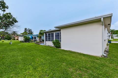 5717 NW 65th Way, Tamarac FL - photo 24 of 33