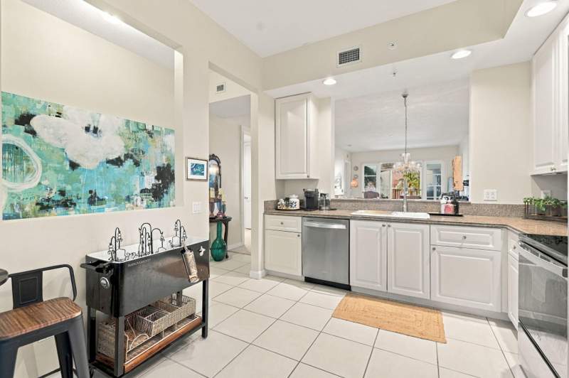 2 bedroom Condominium at 36 Harbour Isle Drive #303, Harbour Isle At Hutchinson Island West, Fort Pierce — photo 3