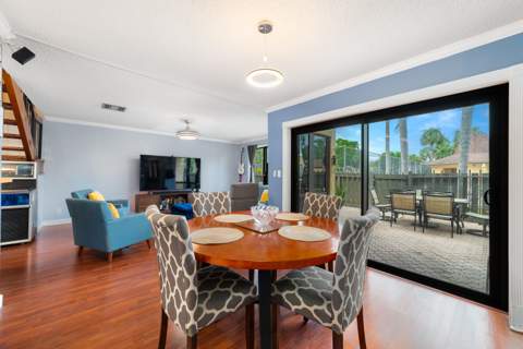 8847 Cleary Boulevard, Plantation FL - photo 10 of 33
