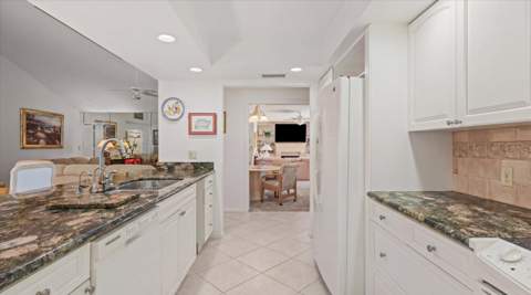 16997 Freshwind Circle, Jupiter FL - photo 7 of 28