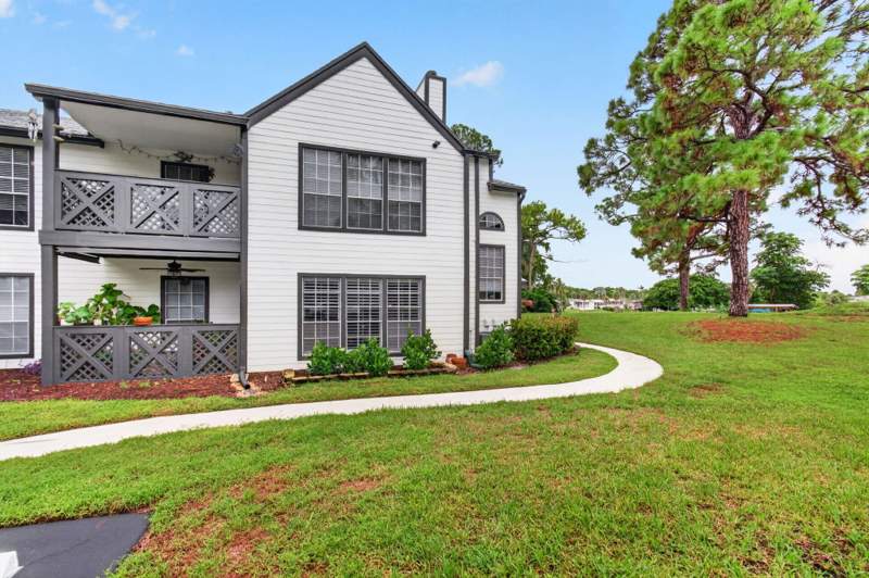 2 bedroom Townhouse at 5064 Heatherhill Lane #2208, Heatherwood Condo, Boca Raton — photo 3
