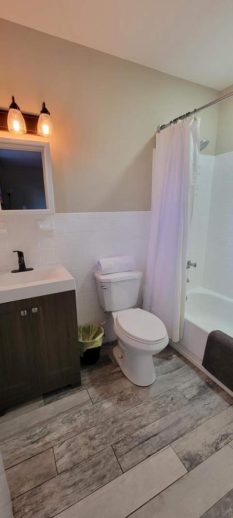 1000 NE 17th Court, Fort Lauderdale FL - photo 23 of 42