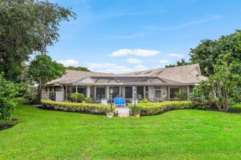 9 Alnwick Road, Palm Beach Gardens FL - photo 9 of 66