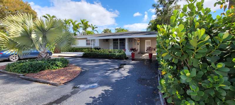 3 bedroom Single Family Residence at 1000 NE 17th Court, Lauderdale Park 6-33 1/2, Fort Lauderdale — photo 1