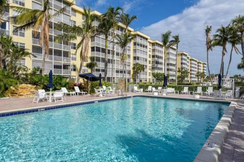 1 Harbourside Drive #1204, Delray Beach FL - photo 8 of 37