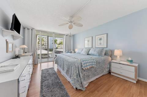 1 Harbourside Drive #1204, Delray Beach FL - photo 21 of 37