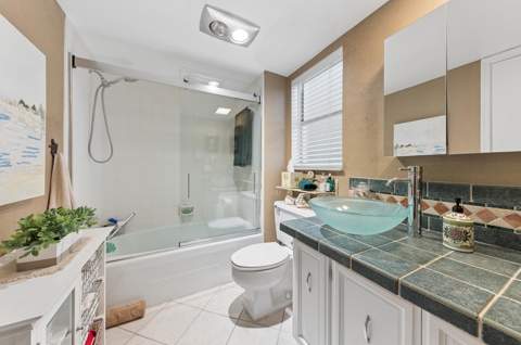1 Harbourside Drive #1204, Delray Beach FL - photo 22 of 37