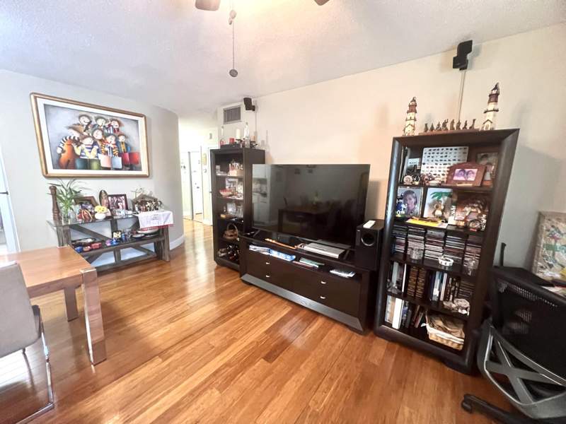 1 bedroom Condominium at 2151 NE 68th Street #227, Imperial Point Colonnades Condo, Fort Lauderdale — photo 3