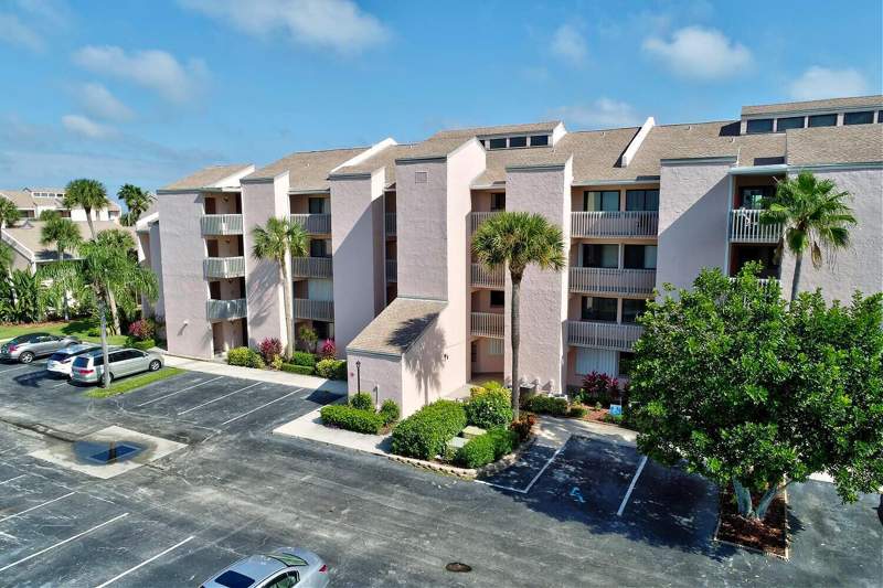 2 bedroom Condominium at 2400 S Ocean Drive #3618, Ocean Village, Fort Pierce — photo 4