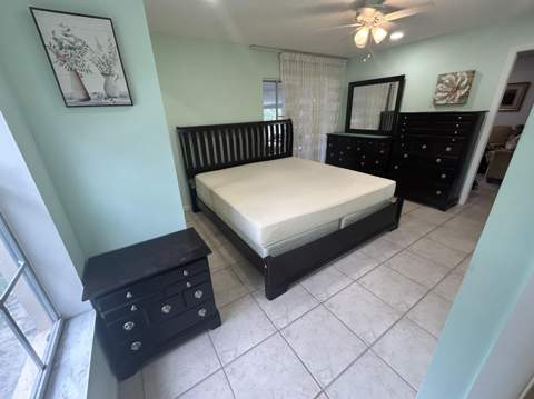 878 Worcester Lane, Lake Worth FL - photo 10 of 25