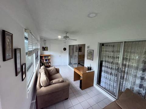 878 Worcester Lane, Lake Worth FL - photo 15 of 25