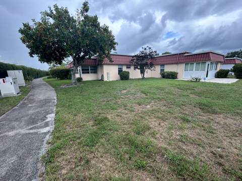 878 Worcester Lane, Lake Worth FL - photo 20 of 25