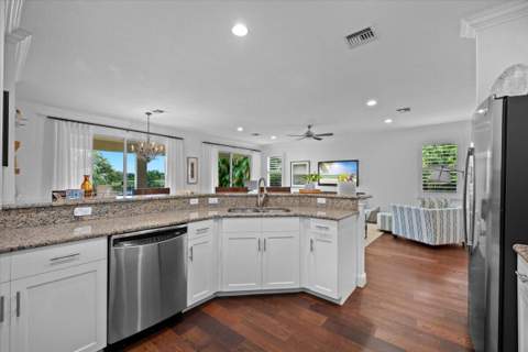128 Umbrella Place, Jupiter FL - photo 18 of 47