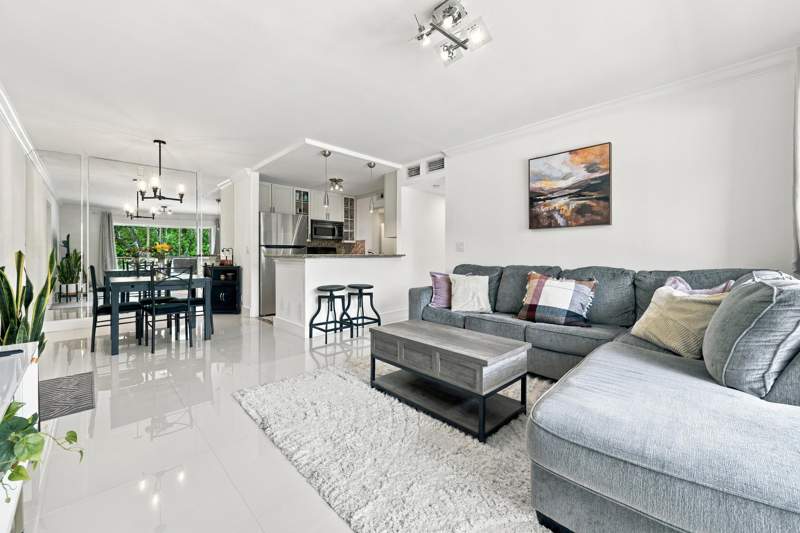 2 bedroom Condominium at 13771 Oneida Drive #D2, Pine Ridge At Delray Beach Condo, Delray Beach — photo 5