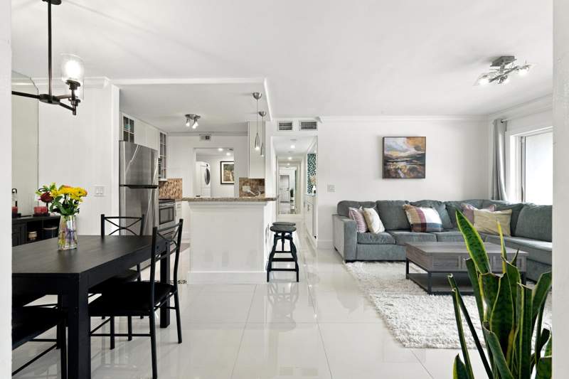 2 bedroom Condominium at 13771 Oneida Drive #D2, Pine Ridge At Delray Beach Condo, Delray Beach — photo 2