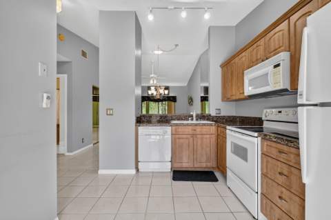 3787 Coco Loba Lane, Boynton Beach FL - photo 6 of 28
