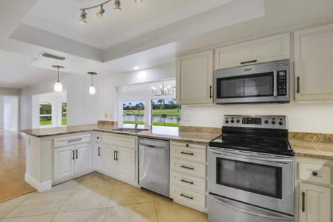 442 French Royale Circle, Atlantis FL - photo 13 of 49