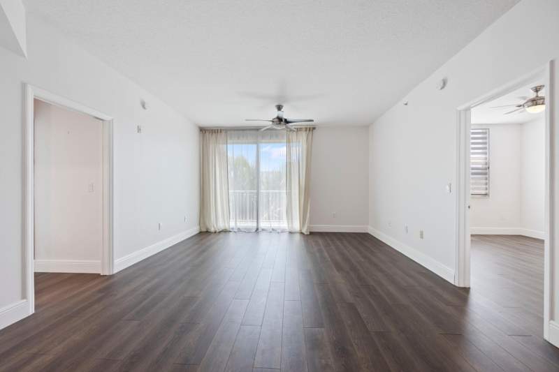 2 bedroom Condominium at 804 E Windward Way #621, Moorings At Lantana Condo 2, Lantana — photo 4