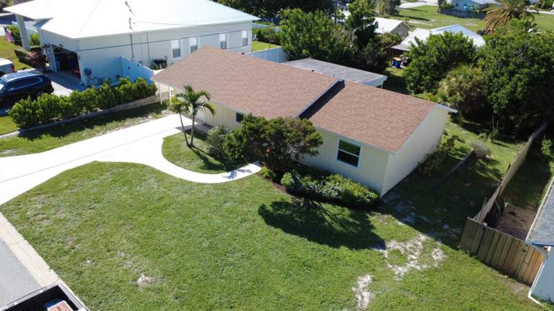 2 bedroom Single Family Residence at 7389 SE Flamingo Way, Hobe Heights, Hobe Sound — photo 2