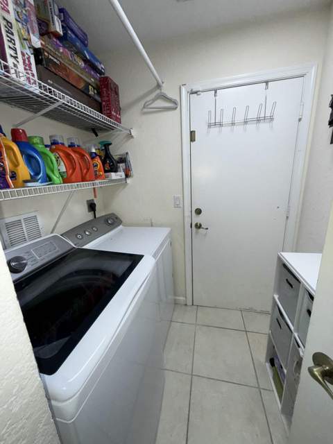 7108 Hawks Nest Terrace, Riviera Beach FL - photo 14 of 15